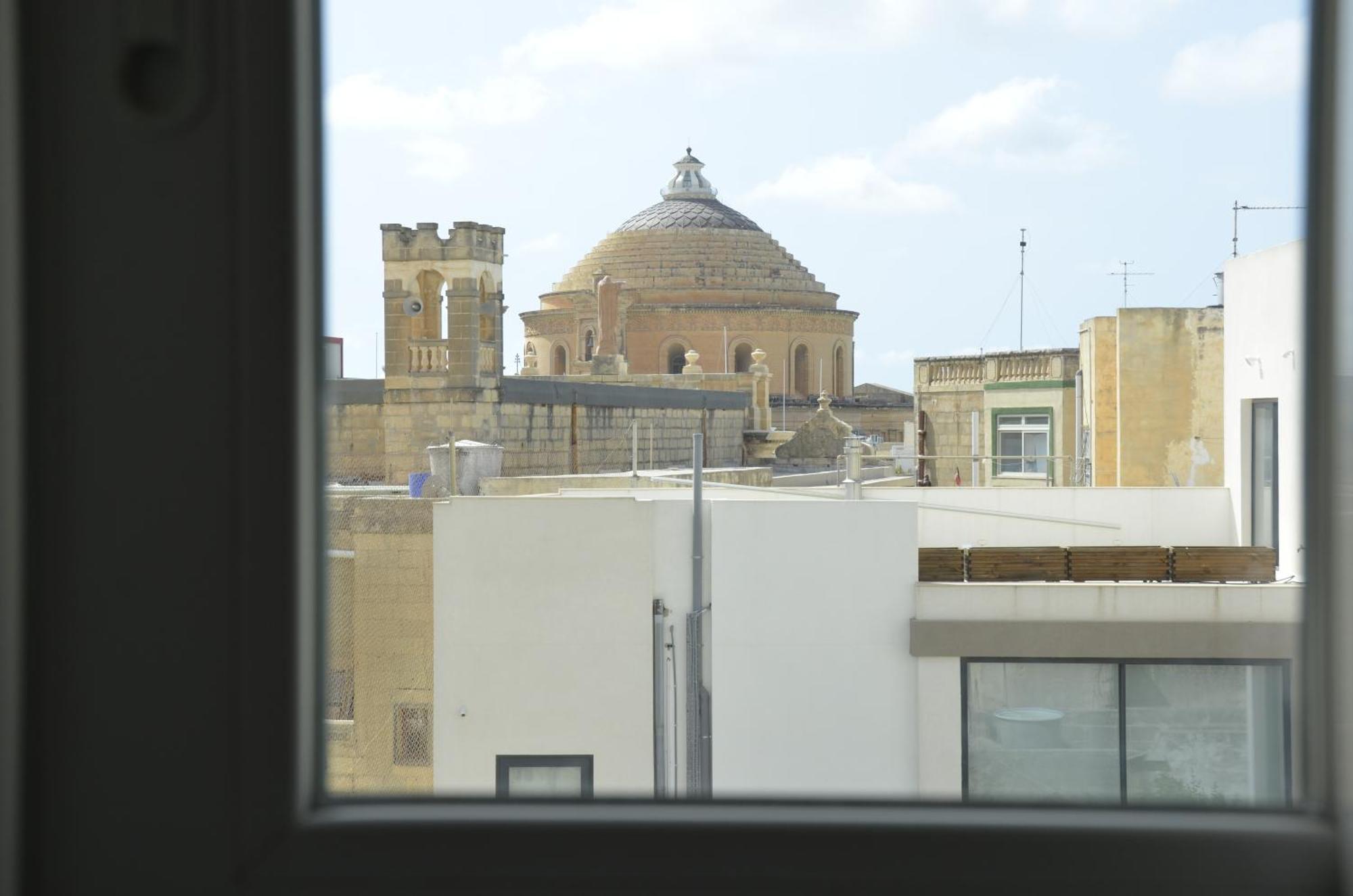 Affordable Central Malta Summer Retreat มอสตา ภายนอก รูปภาพ
